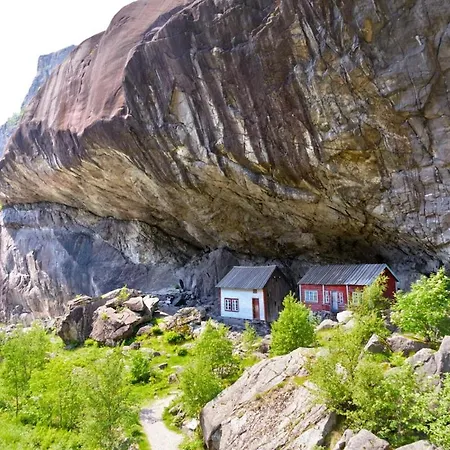 Sogndalstrand With A View! Апартаменты Sogndalsstrand