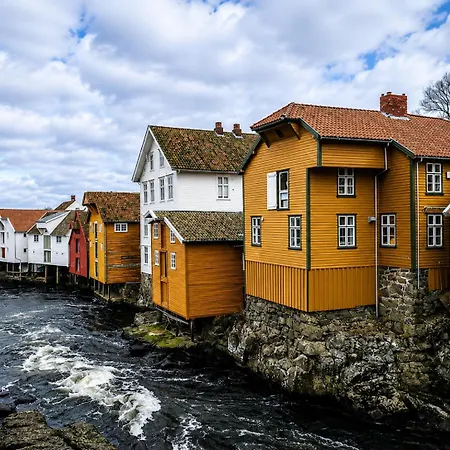 Sogndalstrand With A View! Апартаменты Sogndalsstrand